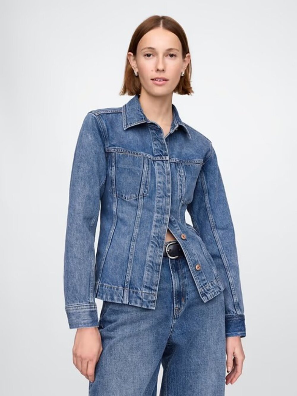 GAP Women's Light Blue Denim Jacket